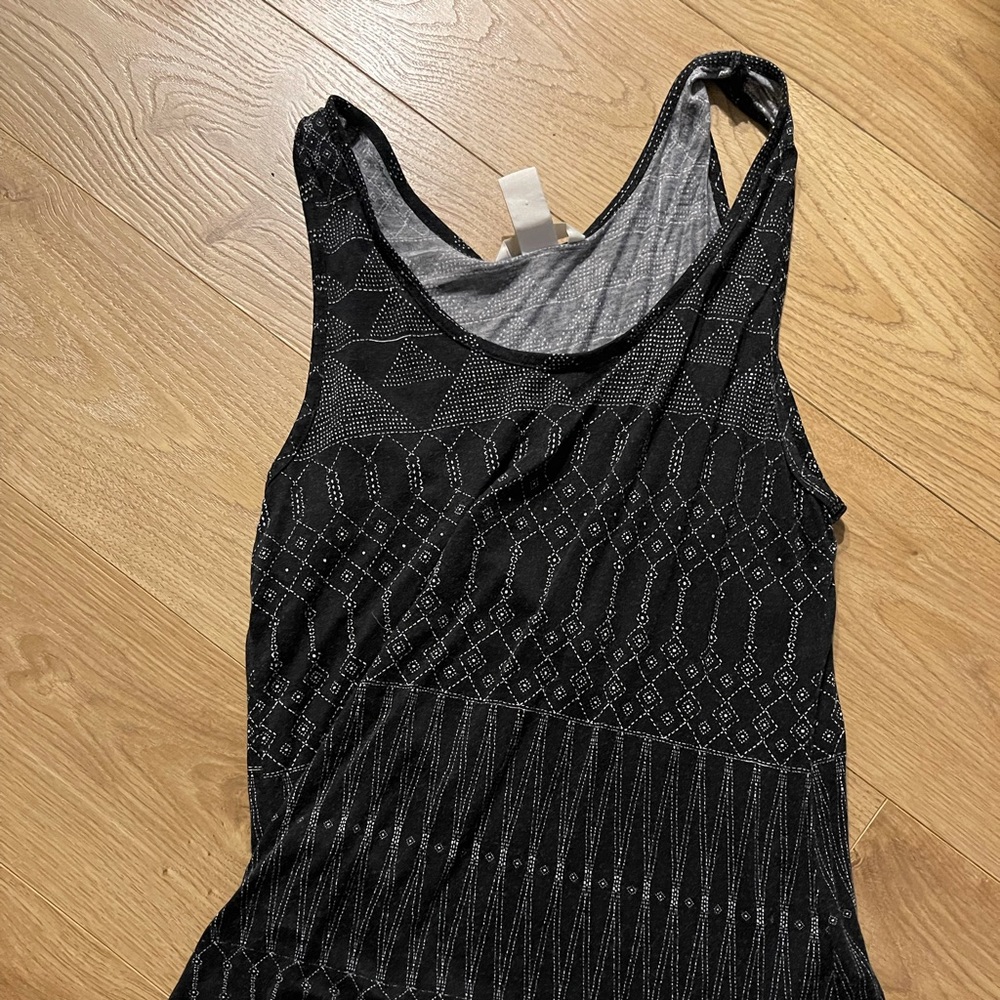Women’s black and white tank top, H&M size medium